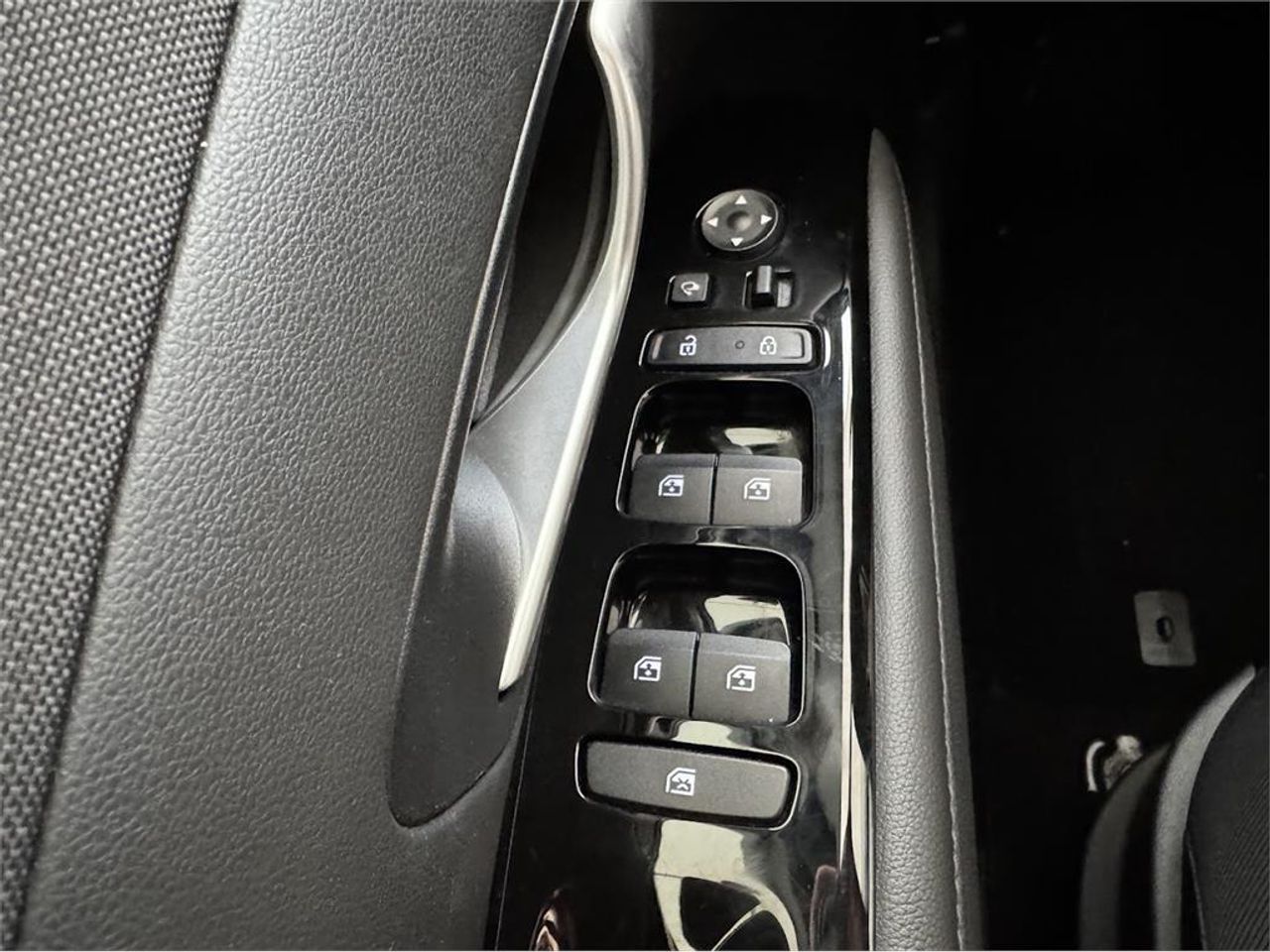 Hyundai Tucson 1.6 TGDI 169kW HEV Tecno Auto 2C - Foto 2