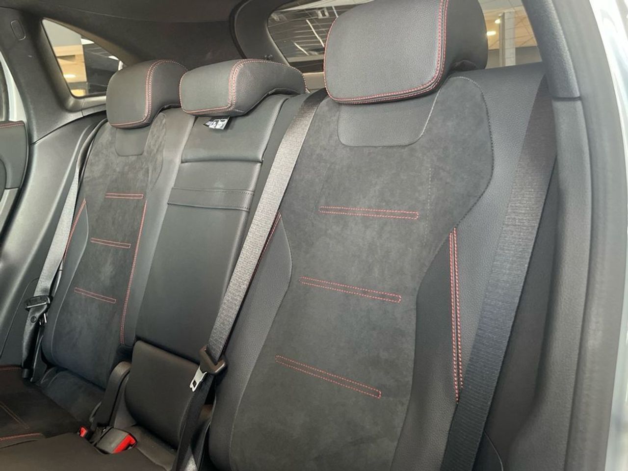 Mercedes GLA 200 d - Foto 2