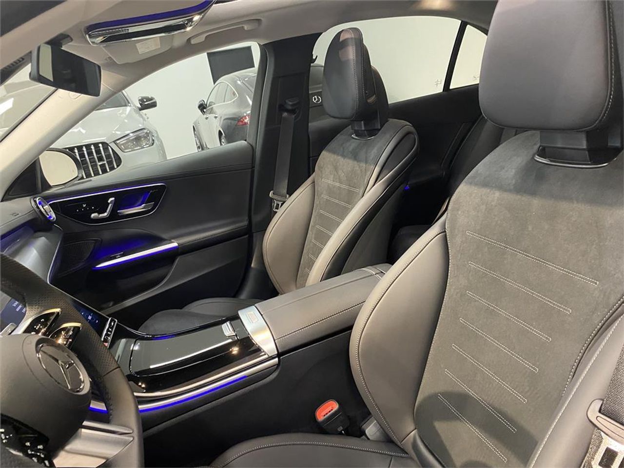 Mercedes Clase C 220 d 4MATIC Berlina - Foto 2