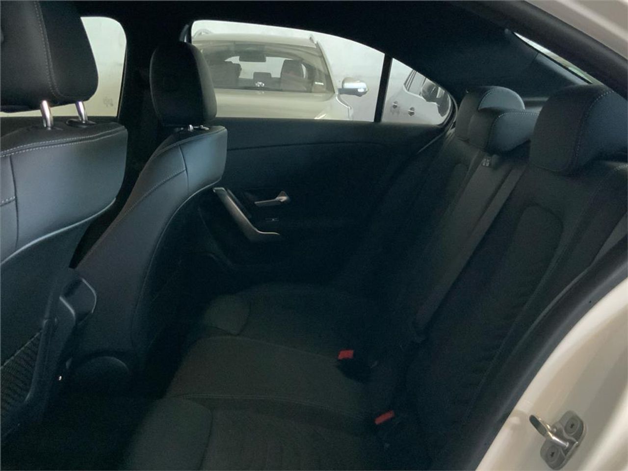 Mercedes Clase A 180 Sedán - Foto 2