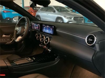 Mercedes Clase A 180 Sedán