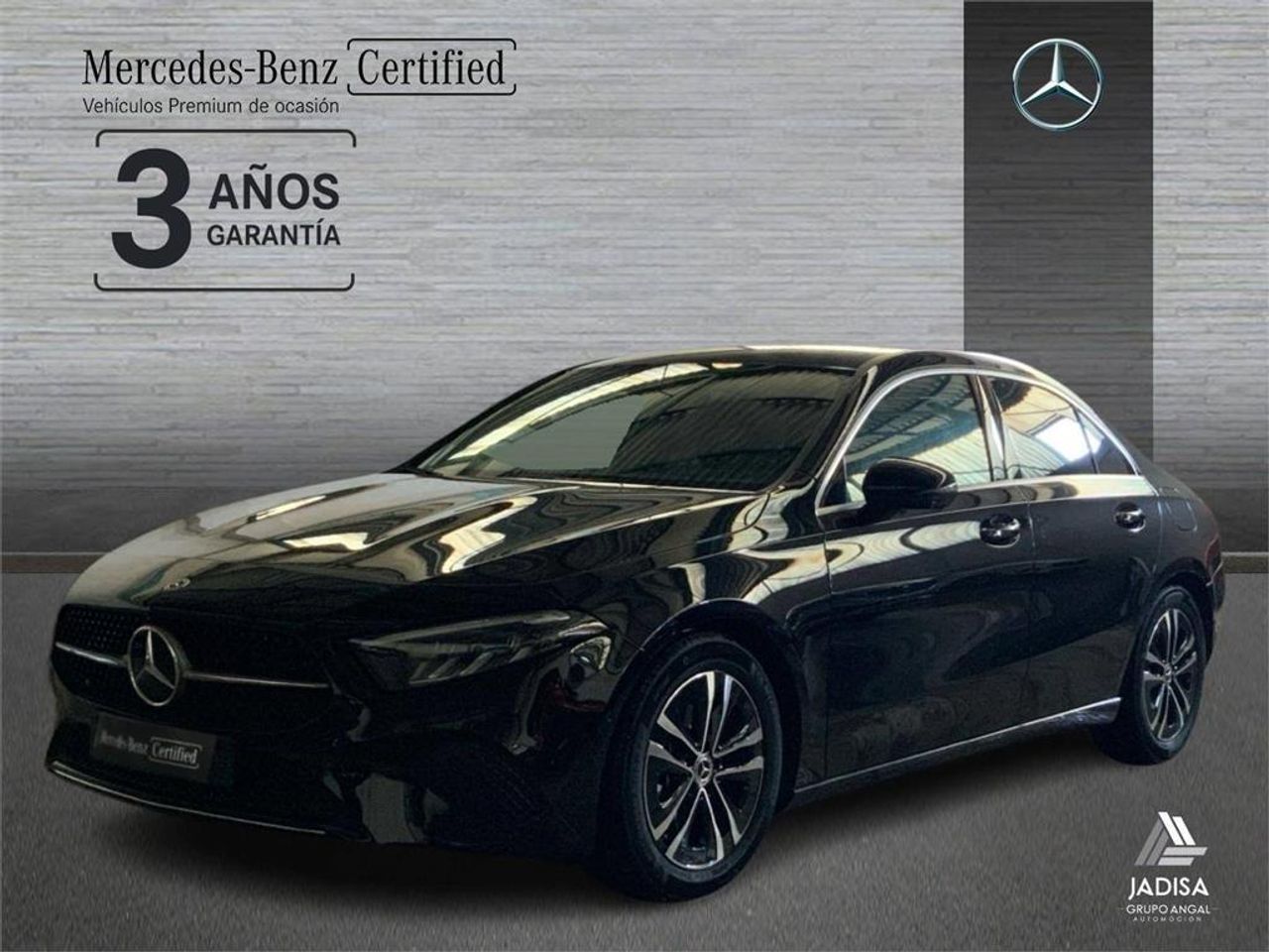 Mercedes Clase A 180 Sedán - Foto 2