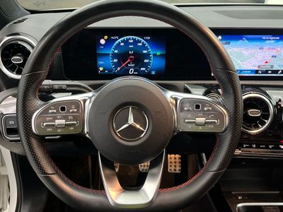 Mercedes Clase A 180 AMG Line (EURO 6d)