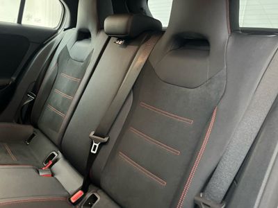 Mercedes Clase A 180 AMG Line (EURO 6d)