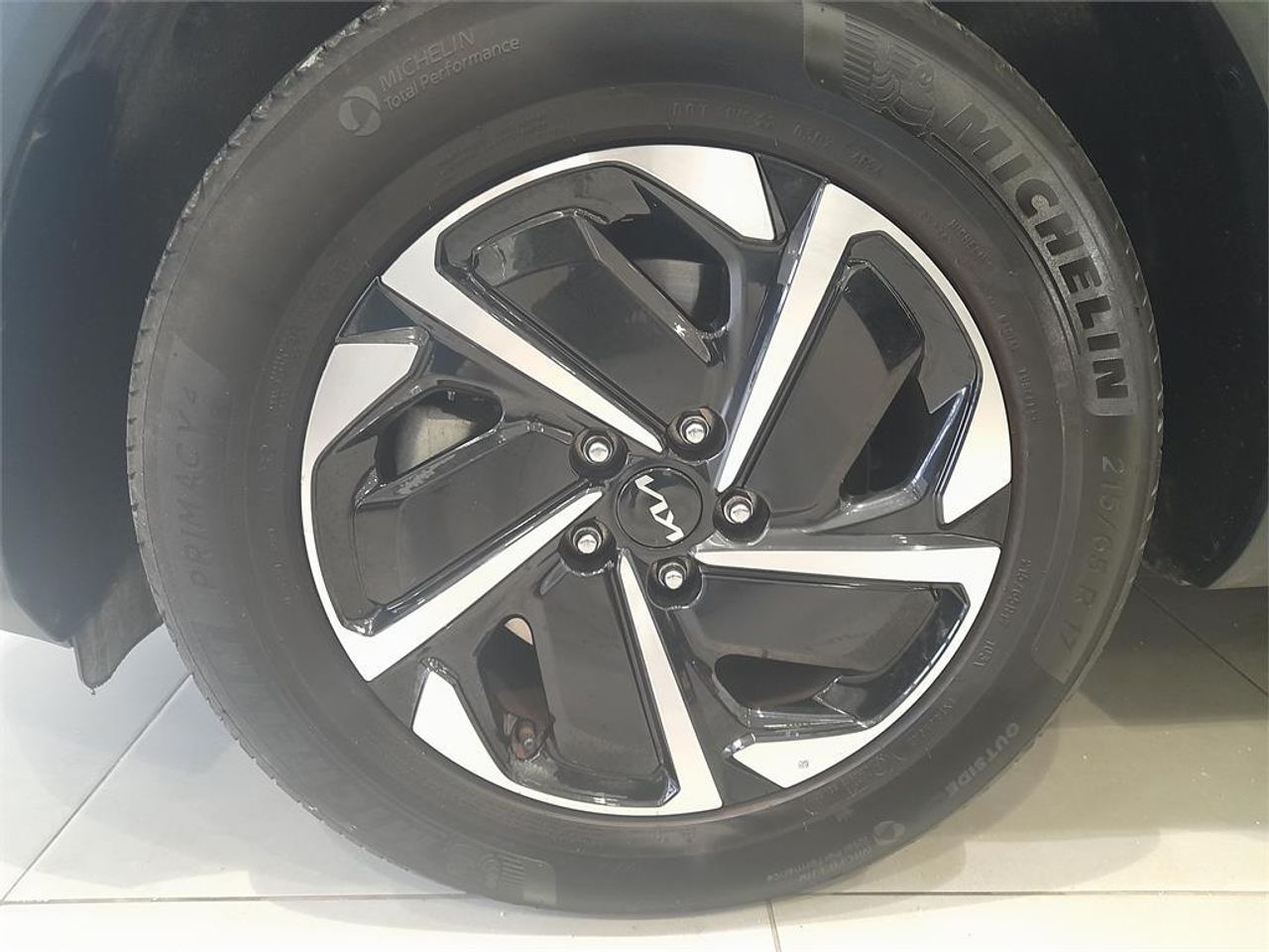 Kia Sportage 1.6 T-GDi HEV 158kW (215CV) Drive 4x2 - Foto 2