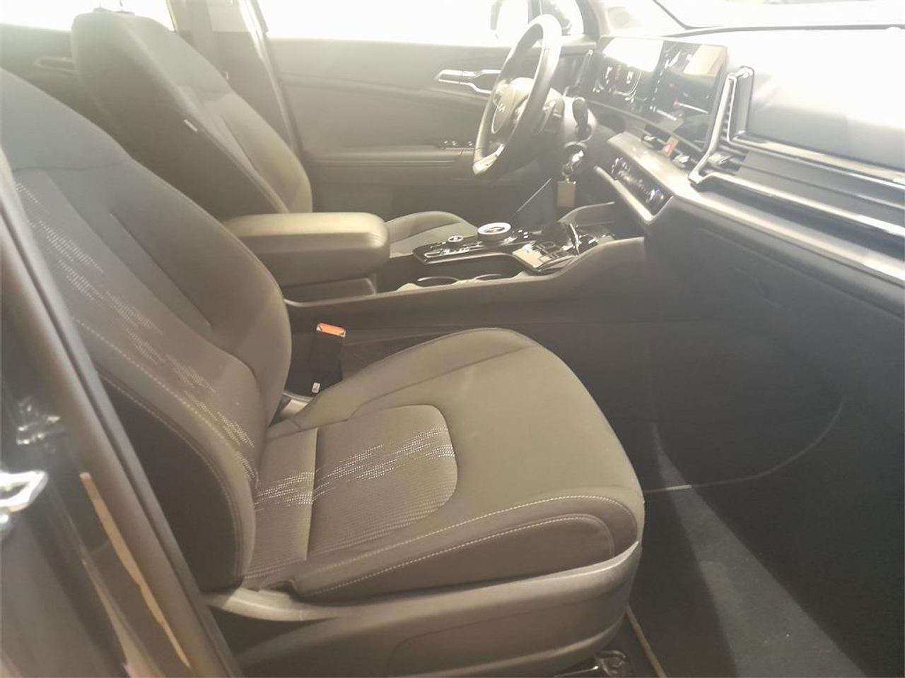 Kia Sportage 1.6 T-GDi HEV 158kW (215CV) Drive 4x2 - Foto 2