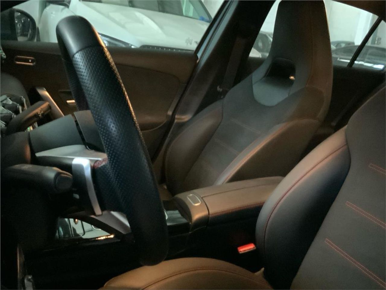 Mercedes Clase A 180 - Foto 2