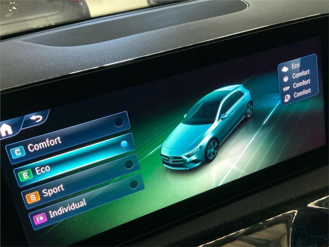 Mercedes Clase A 200 d - Foto 2