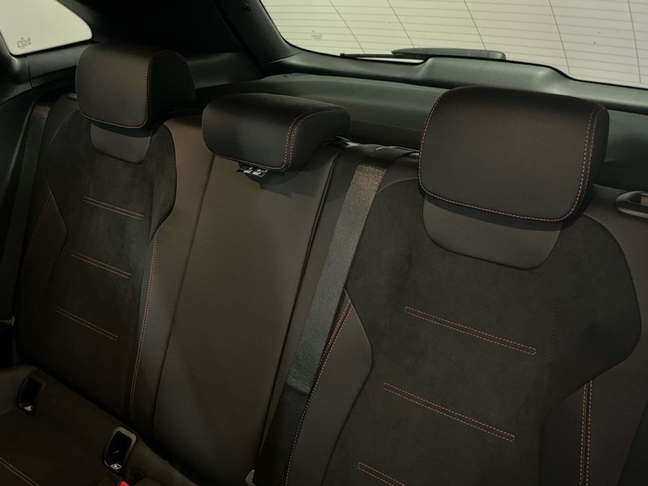 Mercedes GLA 200 d AMG Line (EURO 6d) - Foto 2