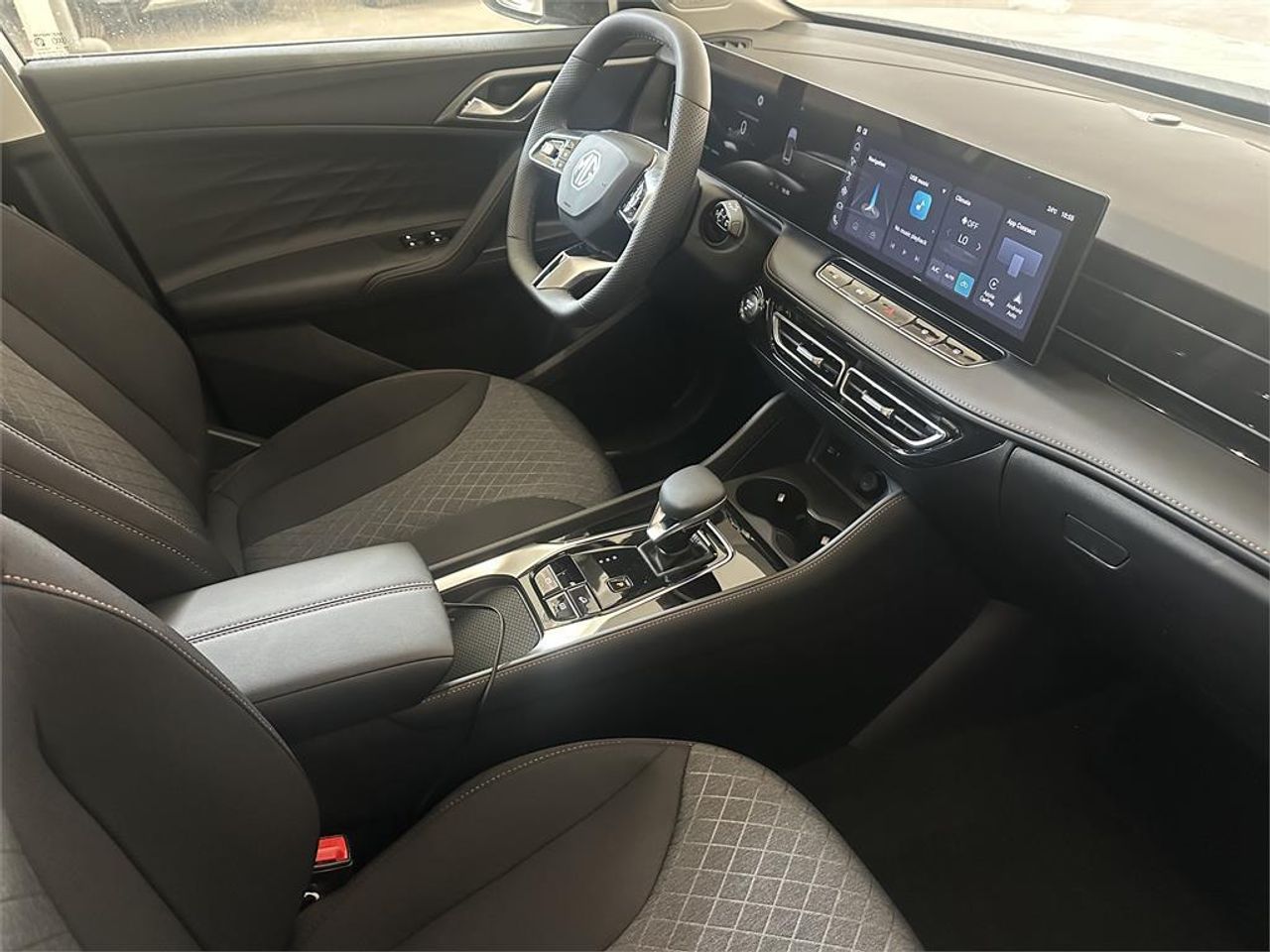 MG HS 1.5 Hybrid+ Comfort - Foto 2