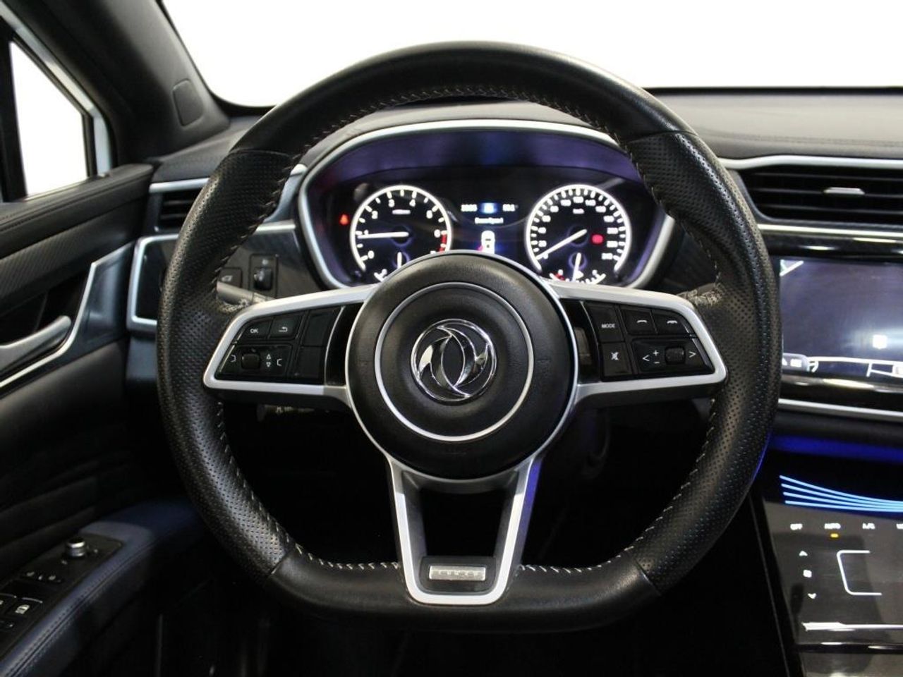 DFSK F5 1.5T Classic - Foto 2