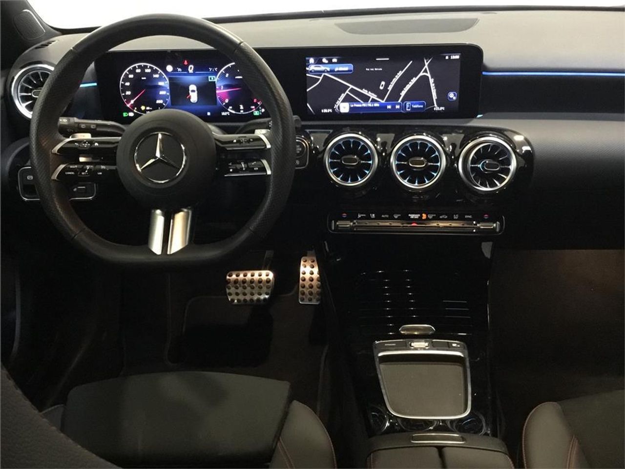 Mercedes Clase A 180 d - Foto 2