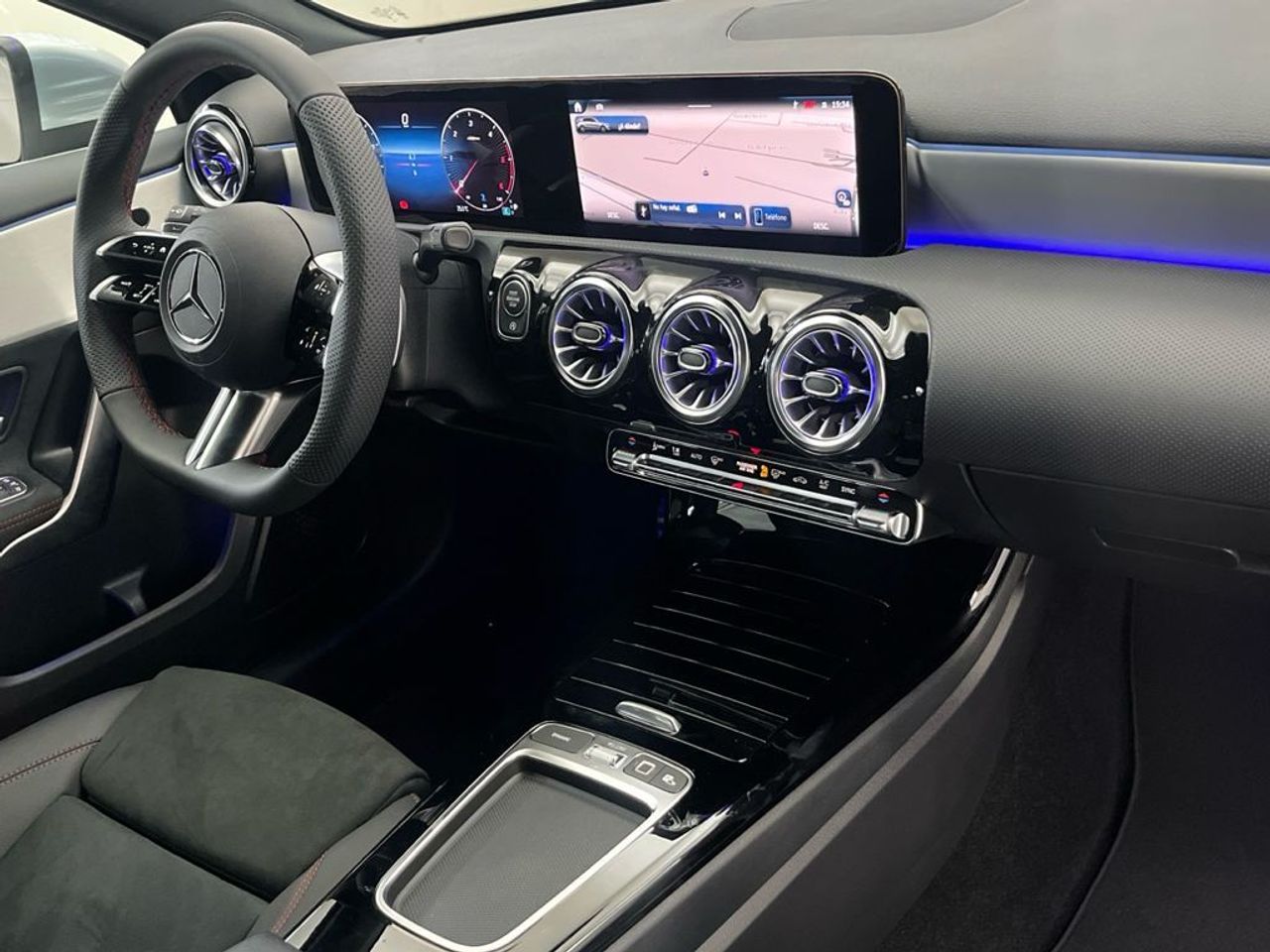 Mercedes Clase A 200 d - Foto 2