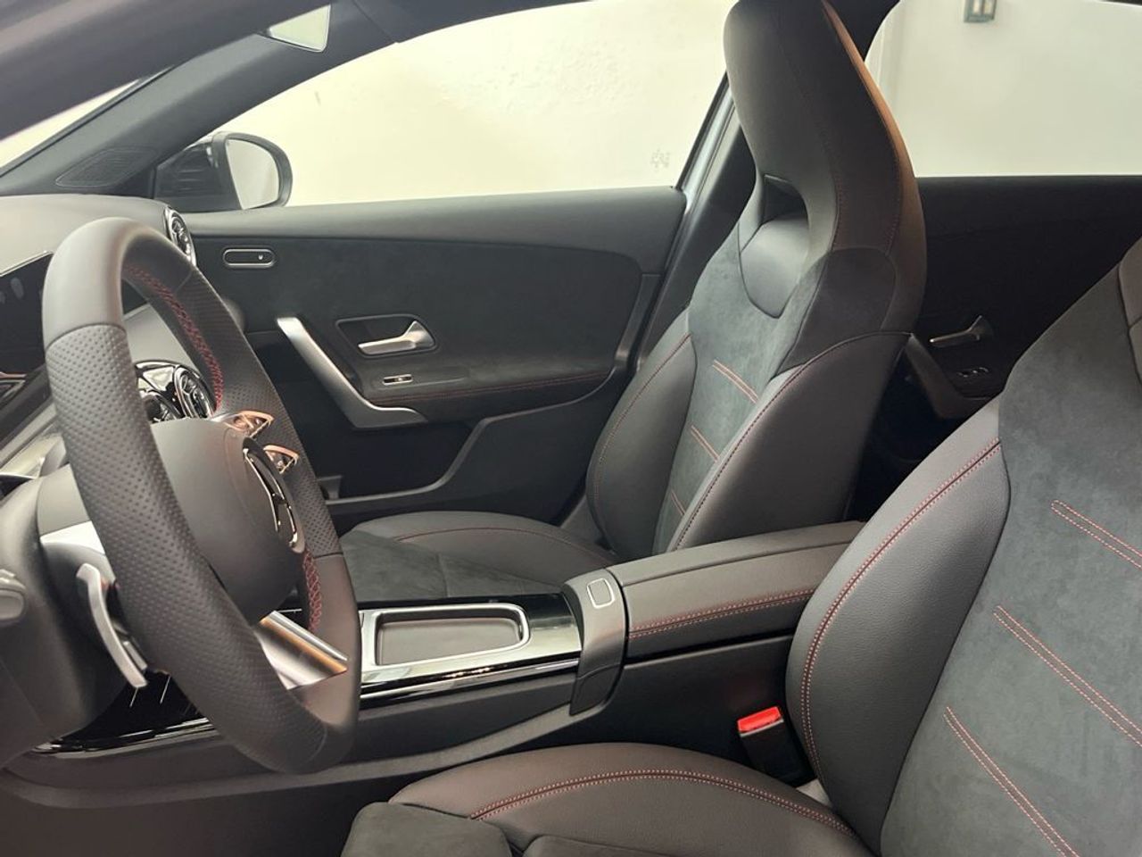 Mercedes Clase A 250 e con tecnología híbrida EQ - Foto 2