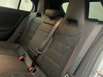 Mercedes Clase A 250 e con tecnología híbrida EQ