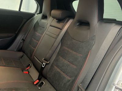 Mercedes Clase A 250 e con tecnología híbrida EQ