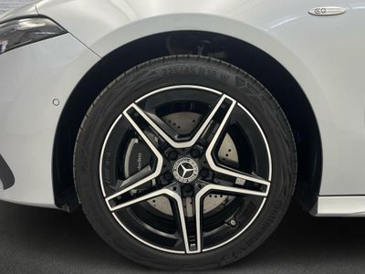 Mercedes Clase A 250 e con tecnología híbrida EQ