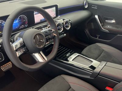 Mercedes Clase A 250 e con tecnología híbrida EQ