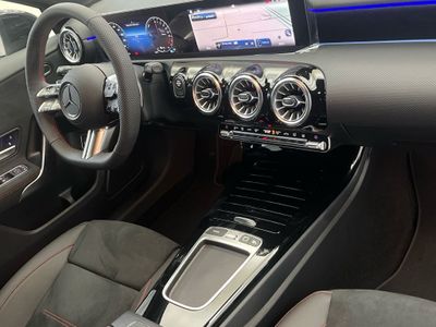 Mercedes Clase A 250 e con tecnología híbrida EQ