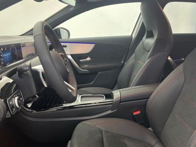 Mercedes Clase A 250 e con tecnología híbrida EQ