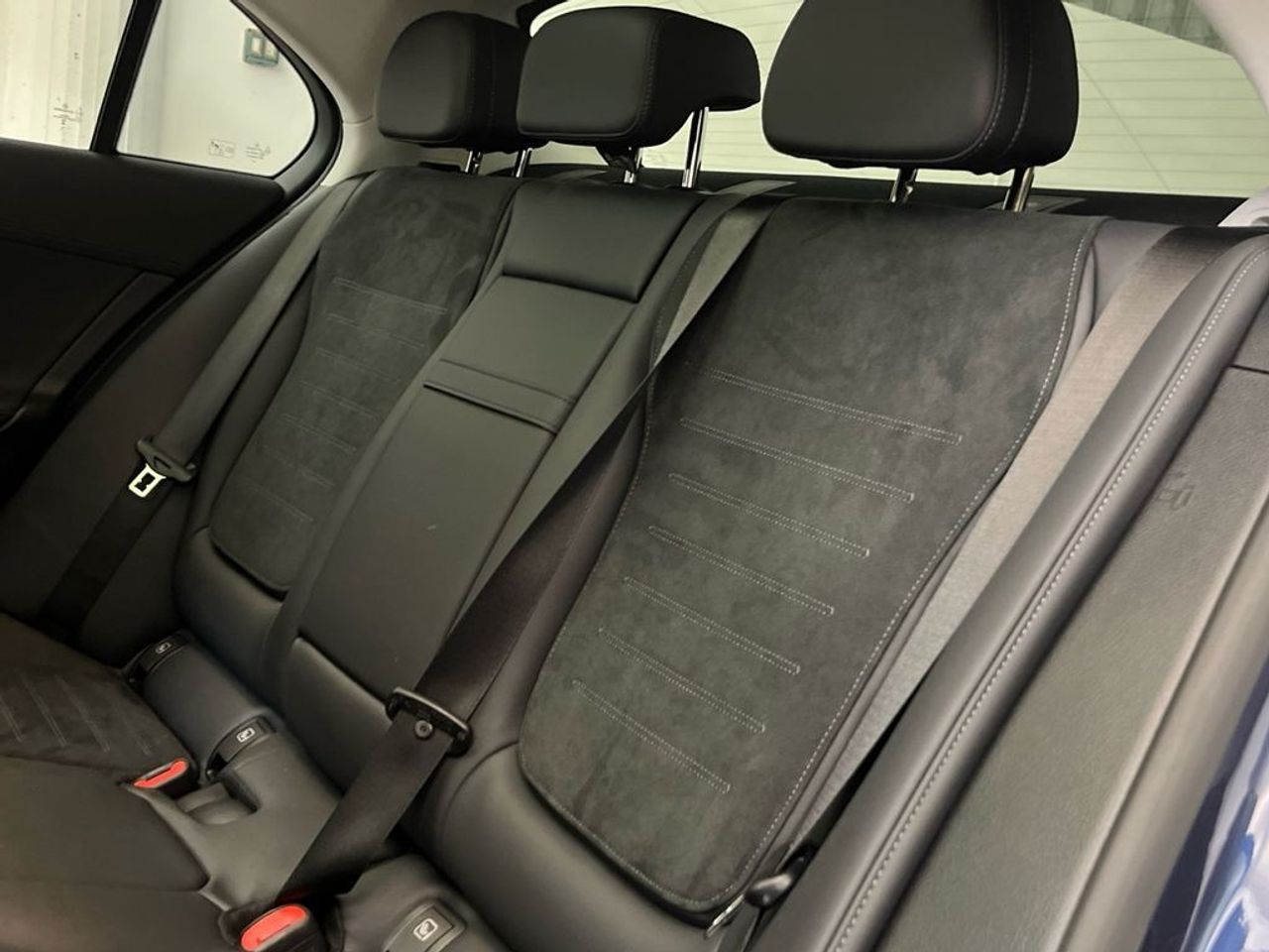 Mercedes Clase C 220 d Berlina - Foto 2