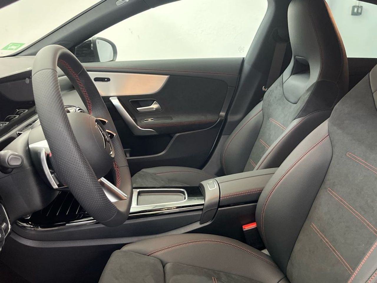 Mercedes CLA 250 e - Foto 2