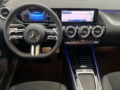 Mercedes GLA 250 e con tecnología híbrida EQ