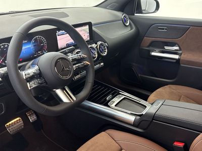 Mercedes GLA 250 e con tecnología híbrida EQ