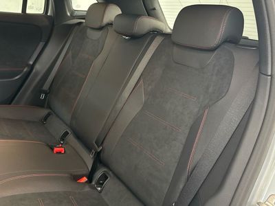 Mercedes GLA 250 e con tecnología híbrida EQ