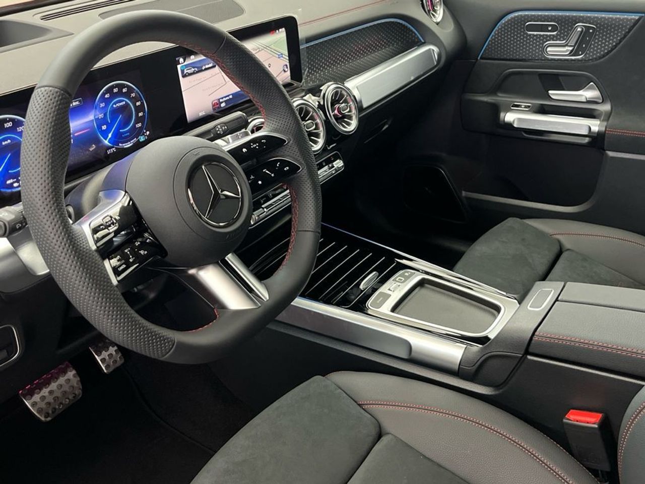 Mercedes EQB EQB 250+ - Foto 2