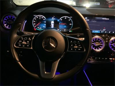 Mercedes EQB EQB 250