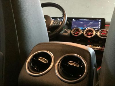 Mercedes EQB EQB 250