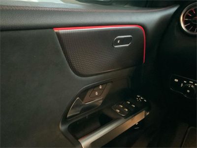 Mercedes EQB EQB 250