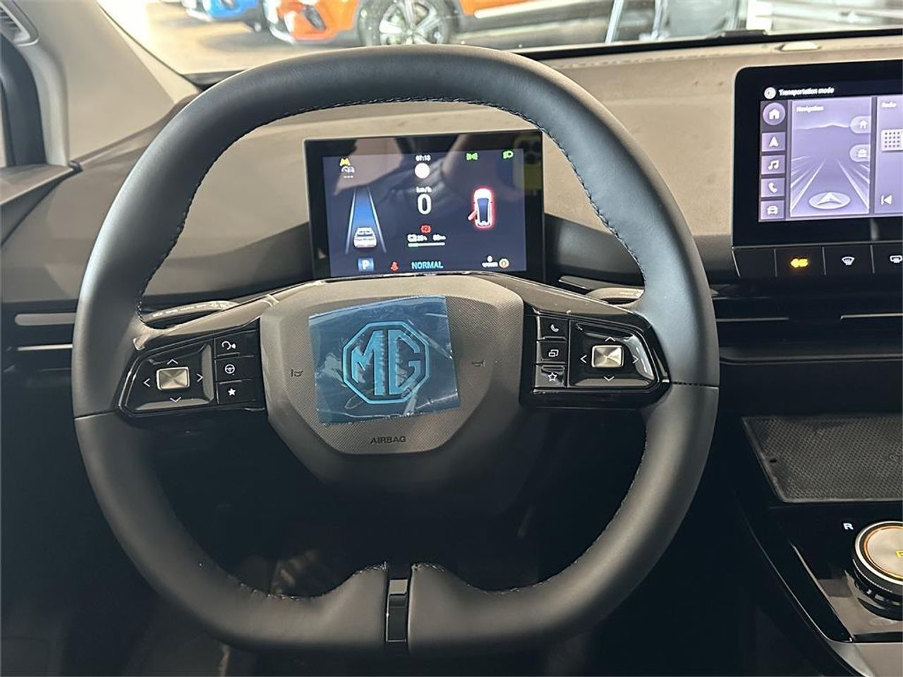 MG MG4 64kWh Luxury - Foto 2