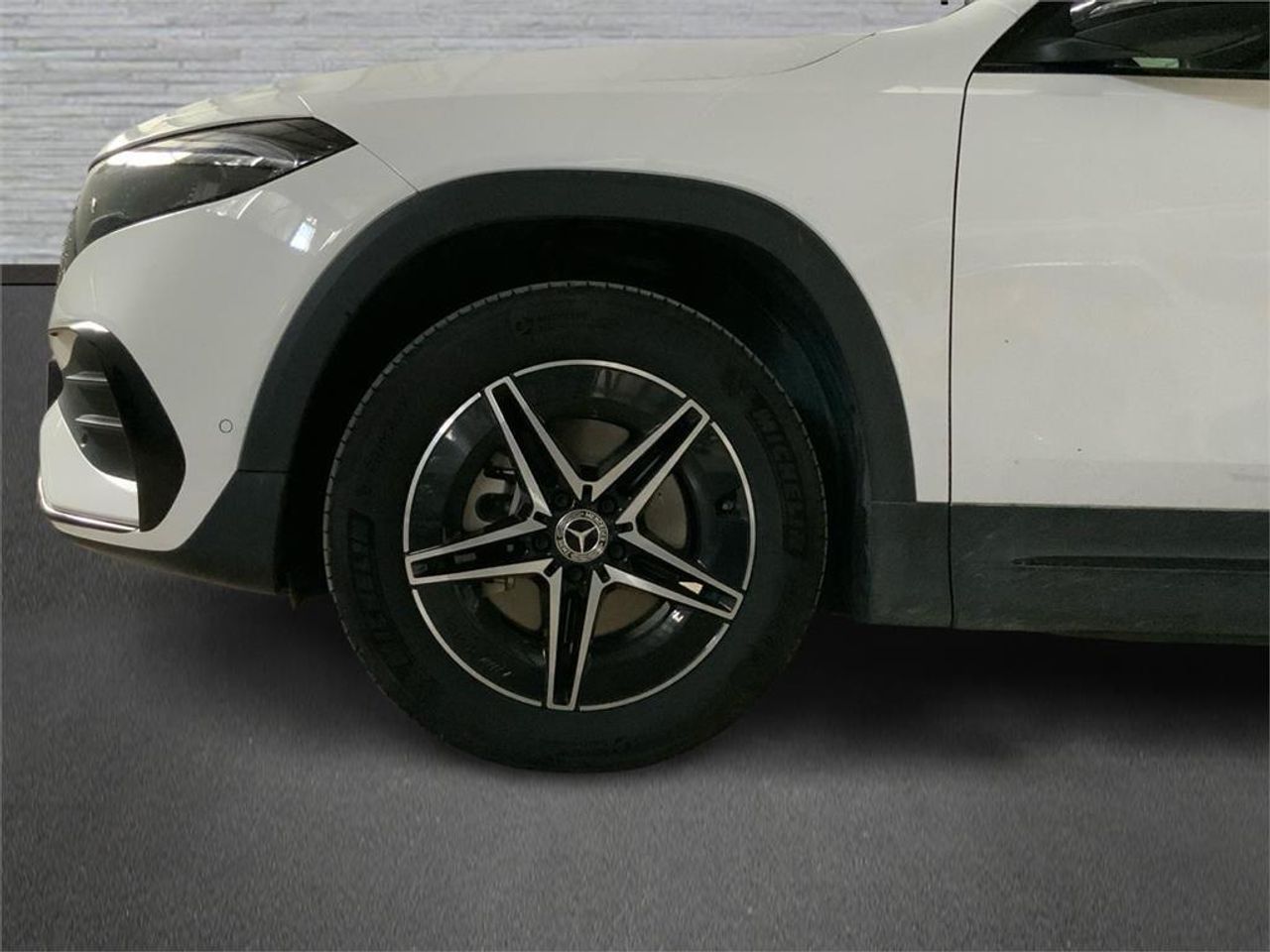 Mercedes EQB EQB 250+ - foto 7