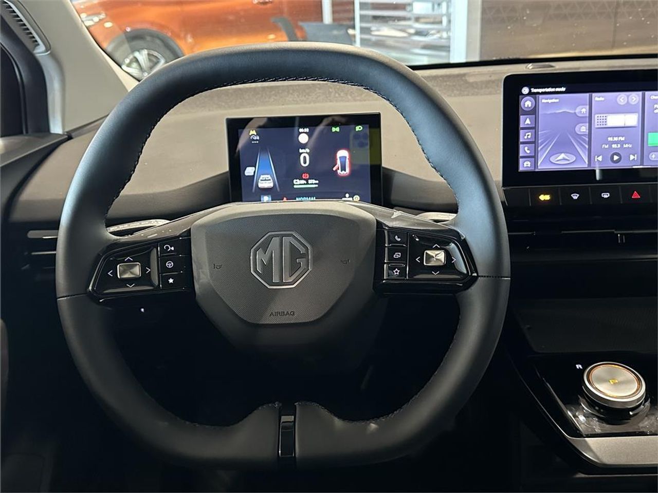 MG MG4 64kWh Luxury - Foto 2