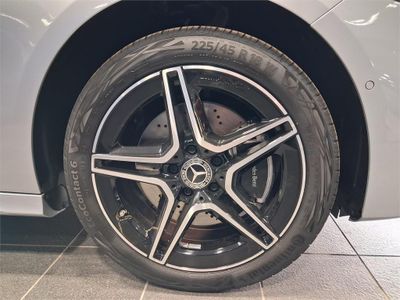 Mercedes Clase A 250 e con tecnología híbrida EQ