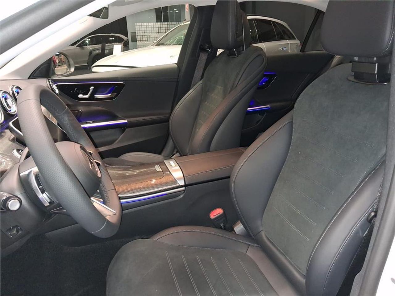 Mercedes Clase C 220 d Berlina - Foto 2