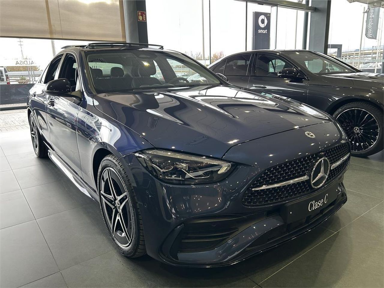 Mercedes Clase C 220 d Berlina - Foto 2