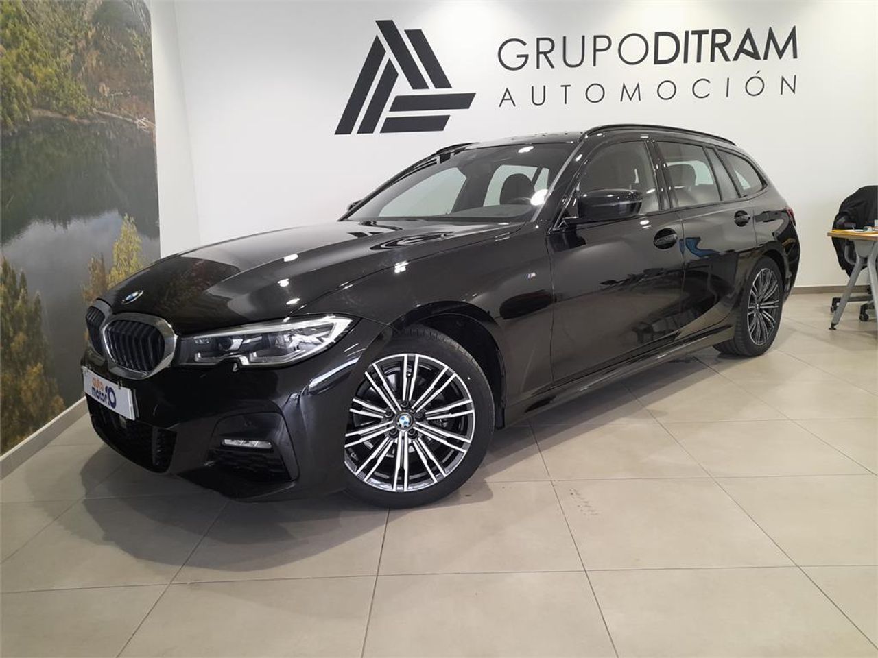 BMW Serie 3 320d Auto.Touring - Foto 2