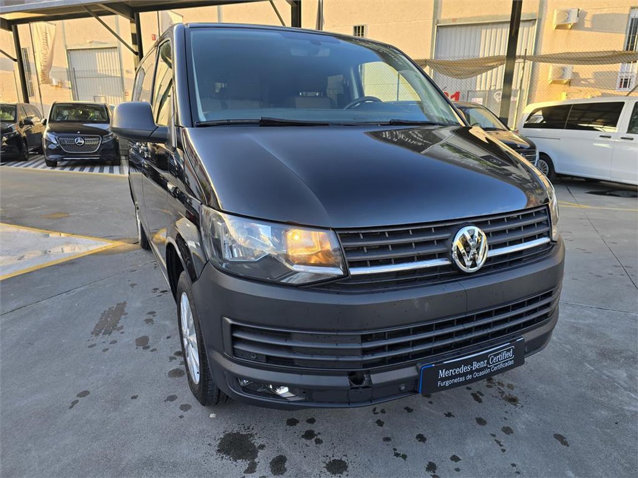 Volkswagen Transporter Furgón Largo TA 2.0 TDI 75kW (102CV) BMT - Foto 2