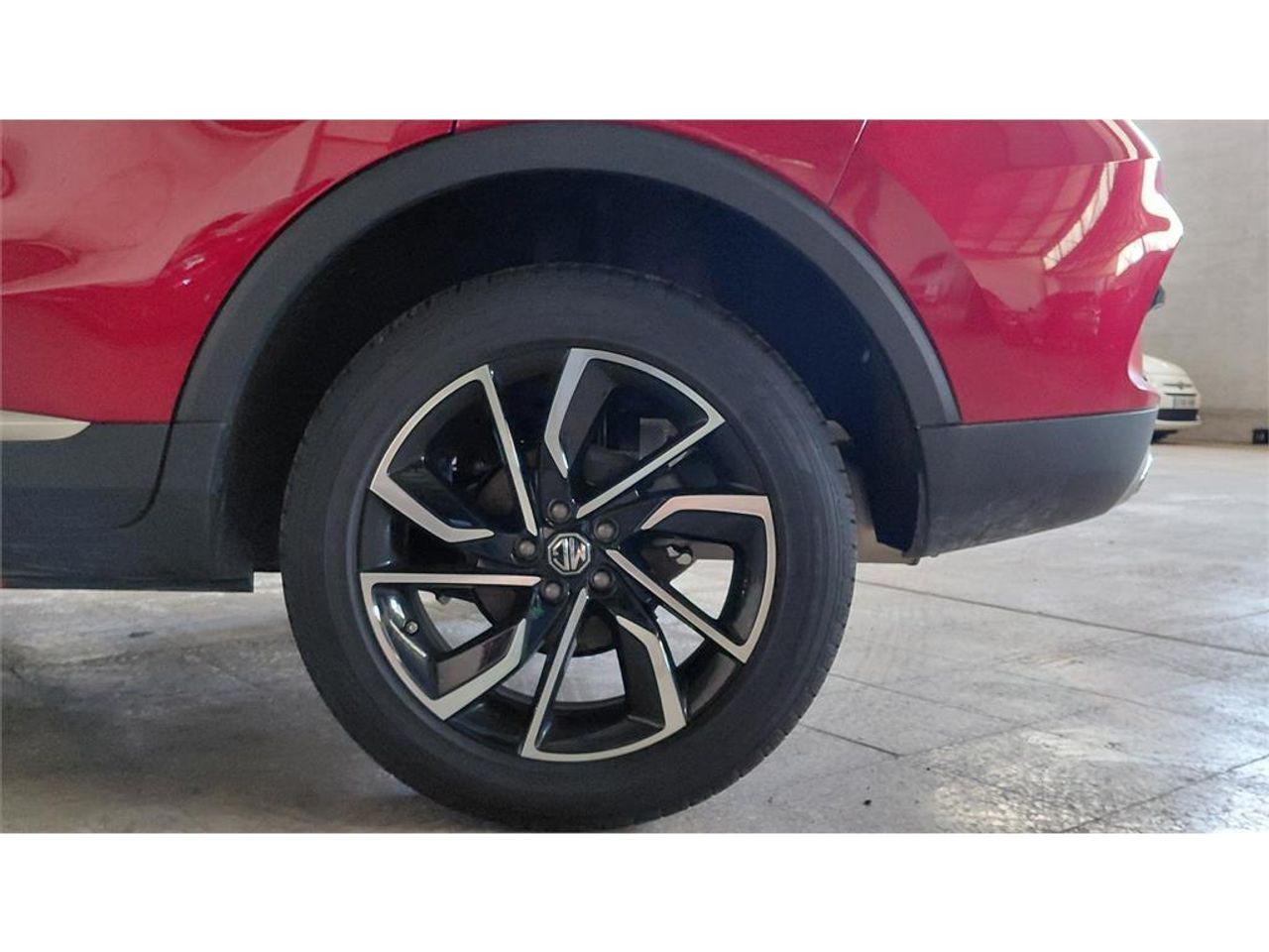 MG ZS 1.5 Luxury - Foto 2