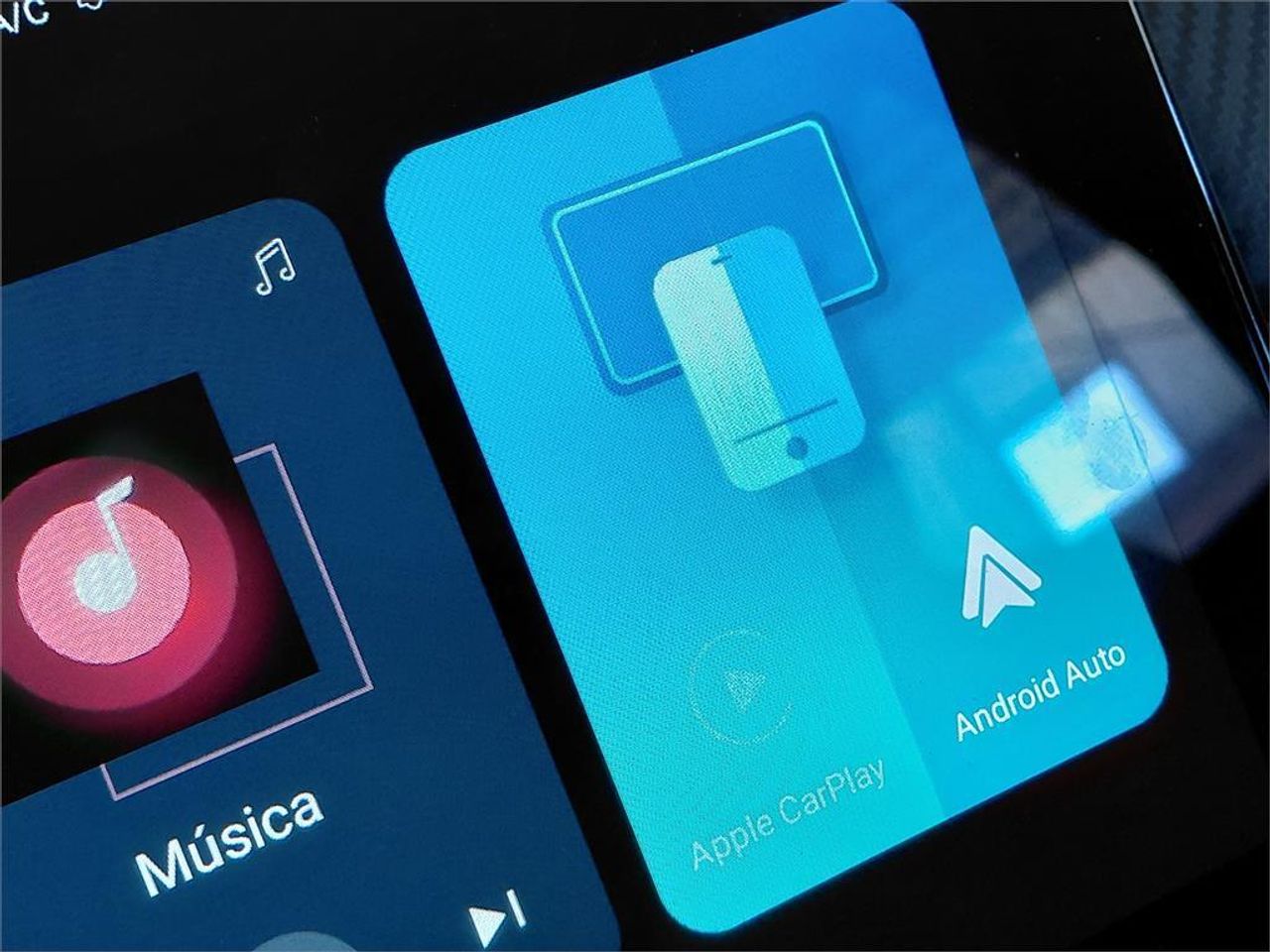 MG ZS 1.5 Luxury - Foto 2