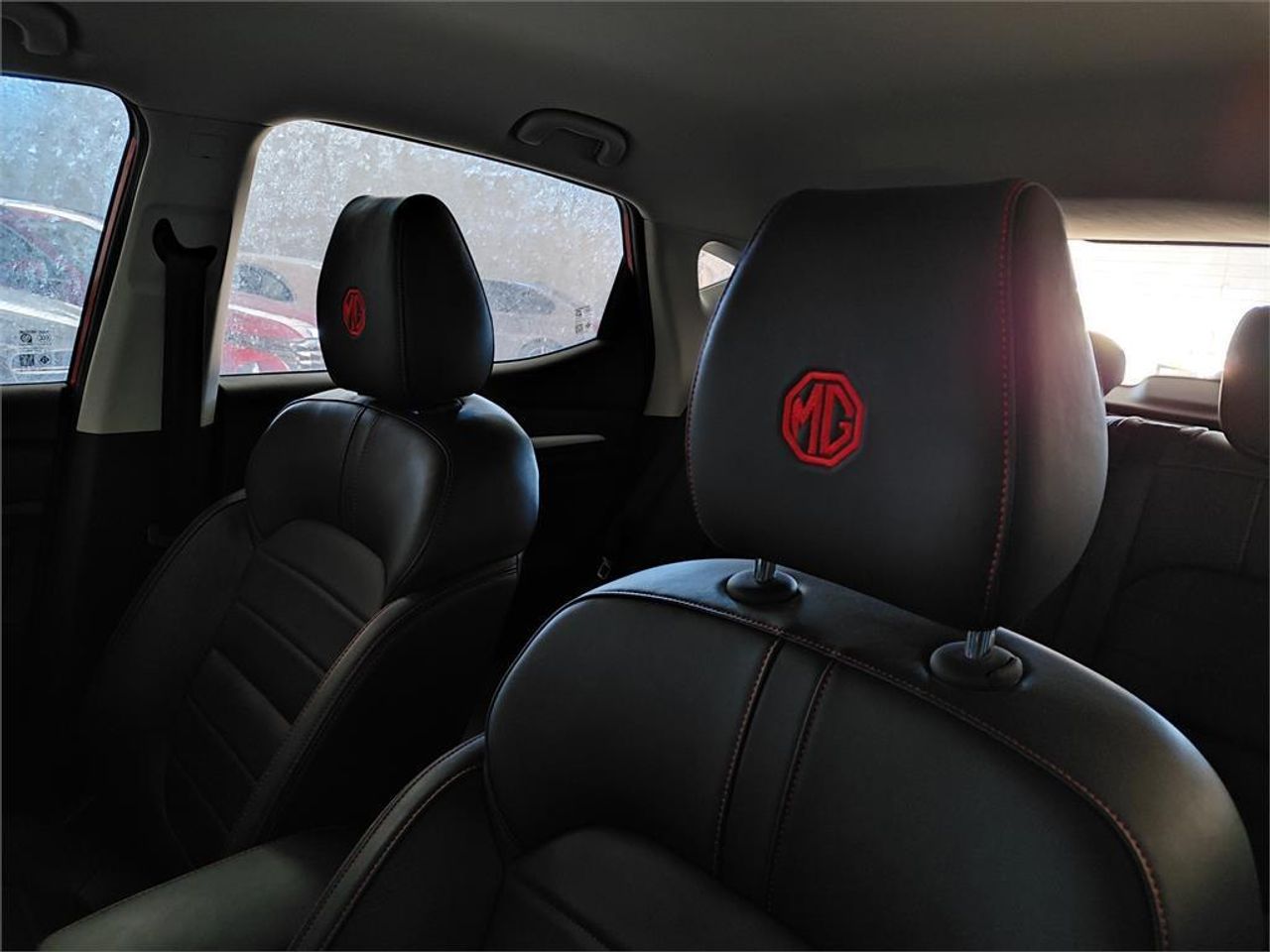 MG ZS 1.5 Luxury - Foto 2