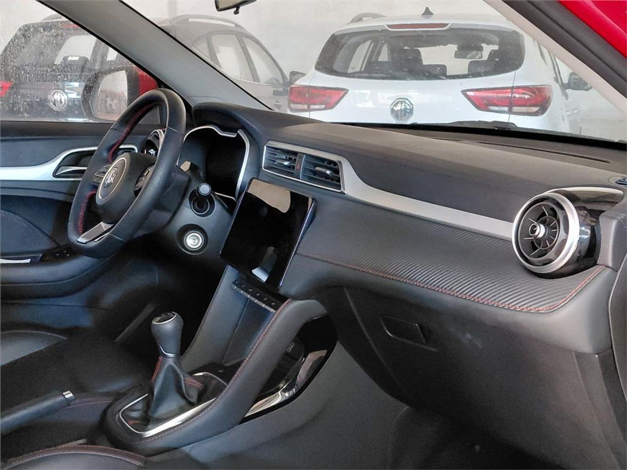 MG ZS 1.5 Luxury - Foto 2