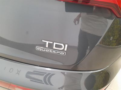 Audi Q5 S line 2.0 TDI 140kW quattro S tronic