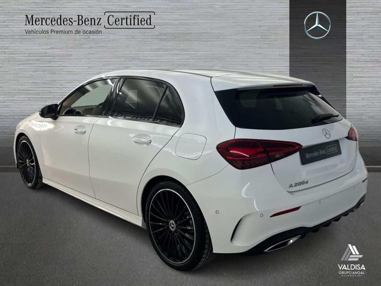 Mercedes Clase A 200 d Compacto - Foto 2