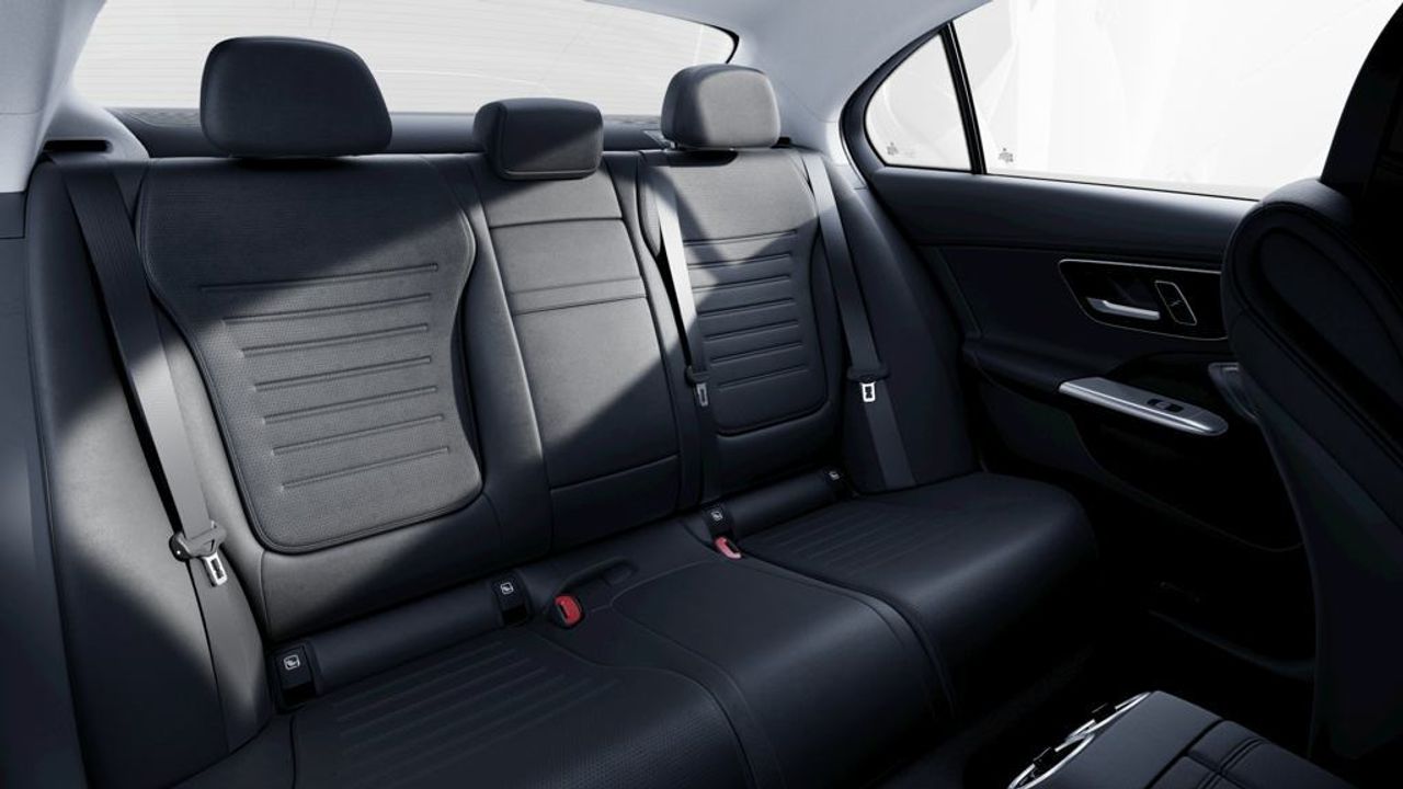 Mercedes Clase C 200 - Foto 2