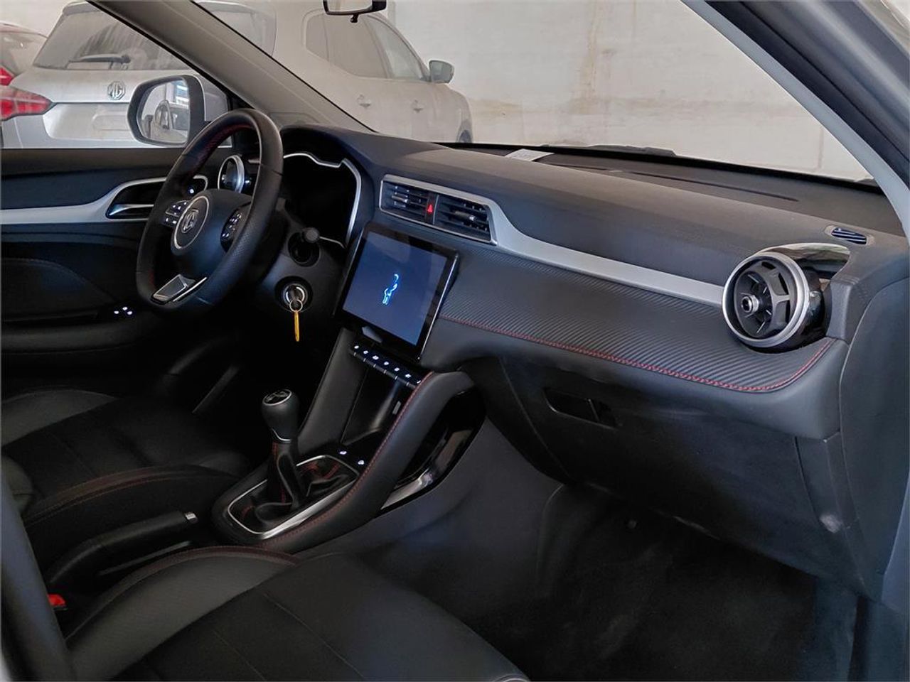 MG ZS 1.5 Luxury - Foto 2