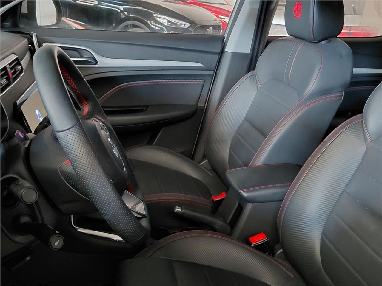 MG ZS 1.5 Luxury - Foto 2